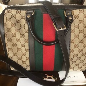 Authentic Boston Gucci 💼